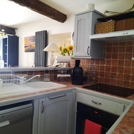Vieille Ville 1 - Luca'S Apartment, 1 Bedroom, Max 2 Adults And 2 Kids Antibes Bagian luar foto