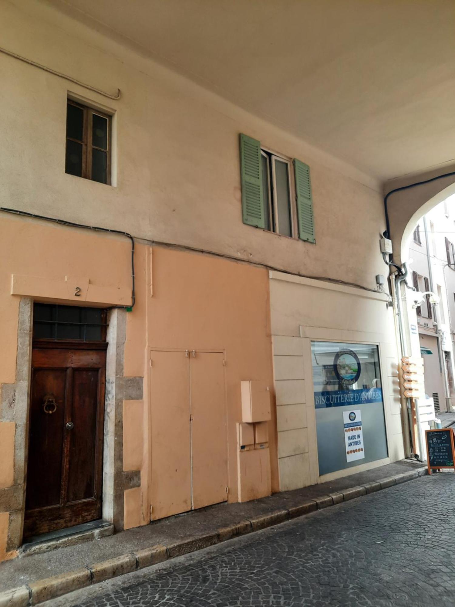 Vieille Ville 1 - Luca'S Apartment, 1 Bedroom, Max 2 Adults And 2 Kids Antibes Bagian luar foto