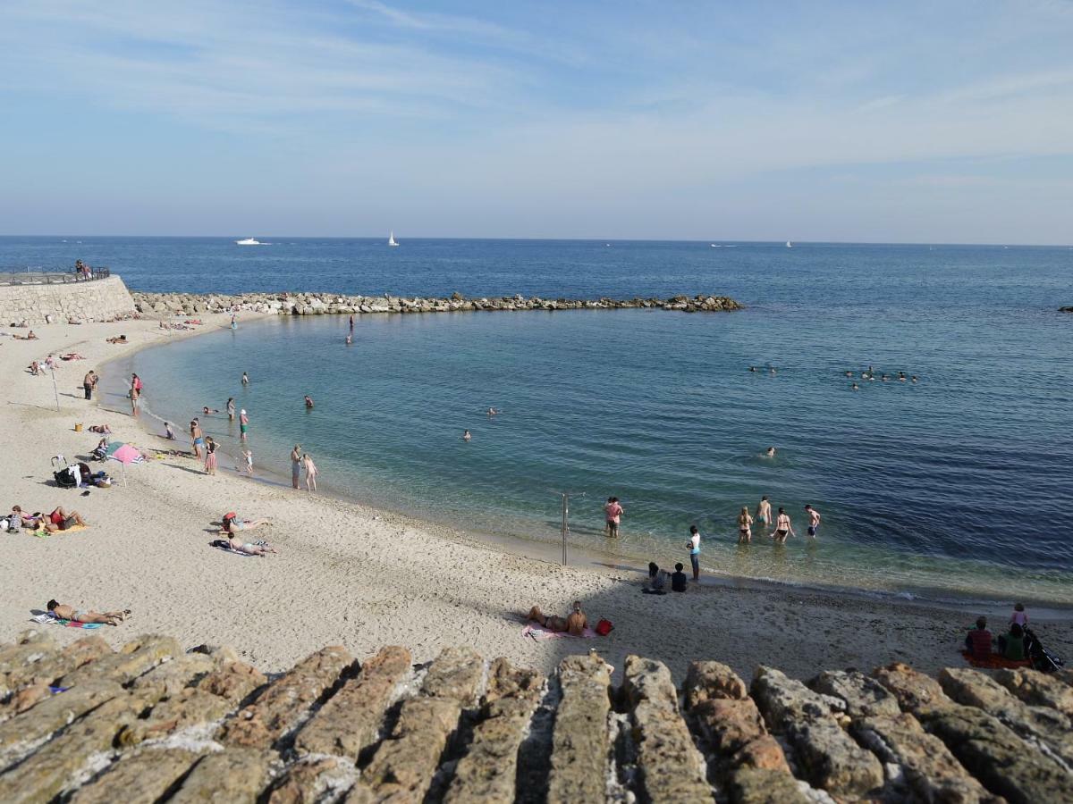 Vieille Ville 1 - Luca'S Apartment, 1 Bedroom, Max 2 Adults And 2 Kids Antibes Bagian luar foto