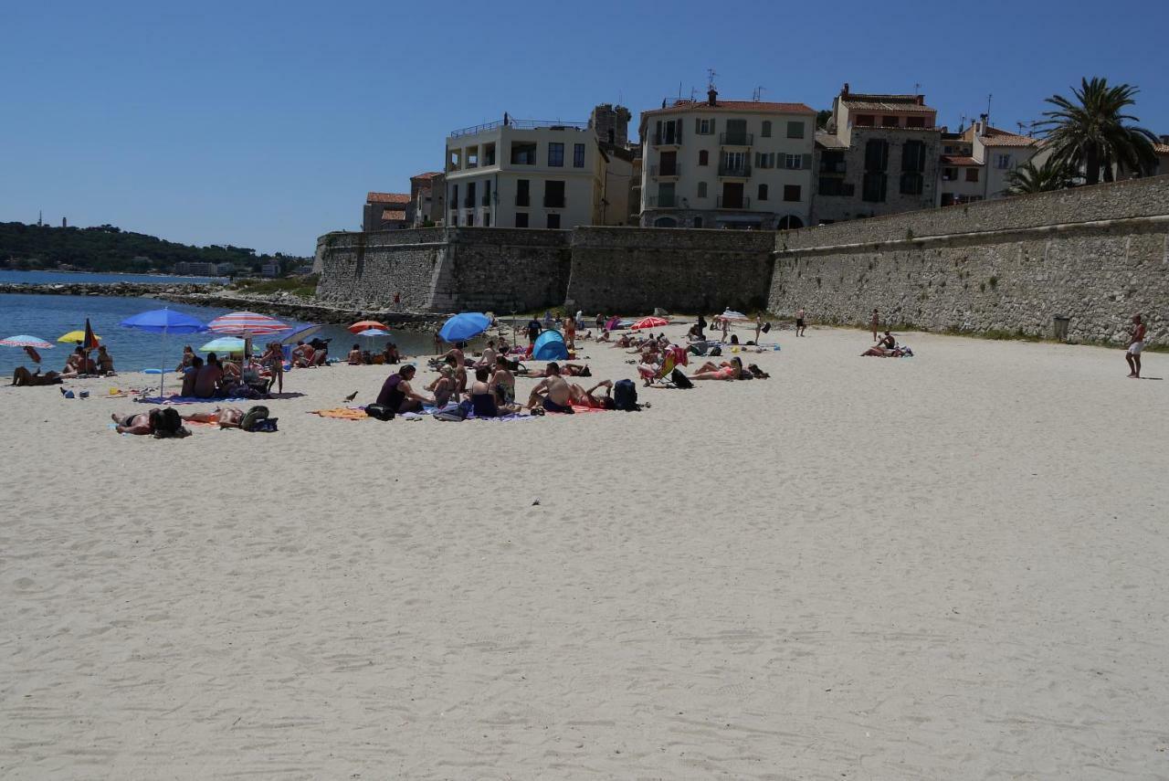 Vieille Ville 1 - Luca'S Apartment, 1 Bedroom, Max 2 Adults And 2 Kids Antibes Bagian luar foto