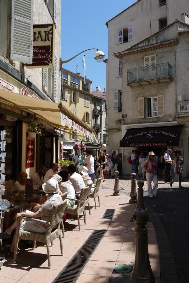 Vieille Ville 1 - Luca'S Apartment, 1 Bedroom, Max 2 Adults And 2 Kids Antibes Bagian luar foto