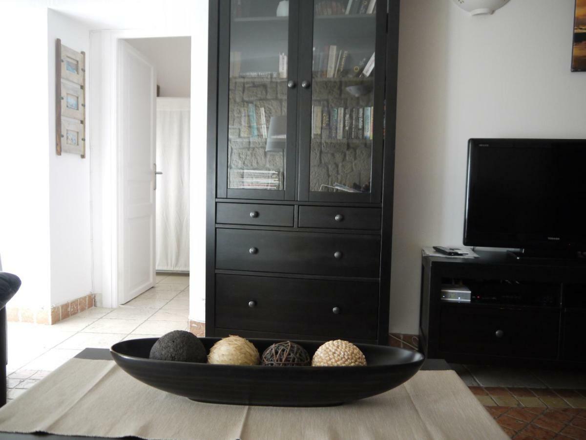 Vieille Ville 1 - Luca'S Apartment, 1 Bedroom, Max 2 Adults And 2 Kids Antibes Bagian luar foto